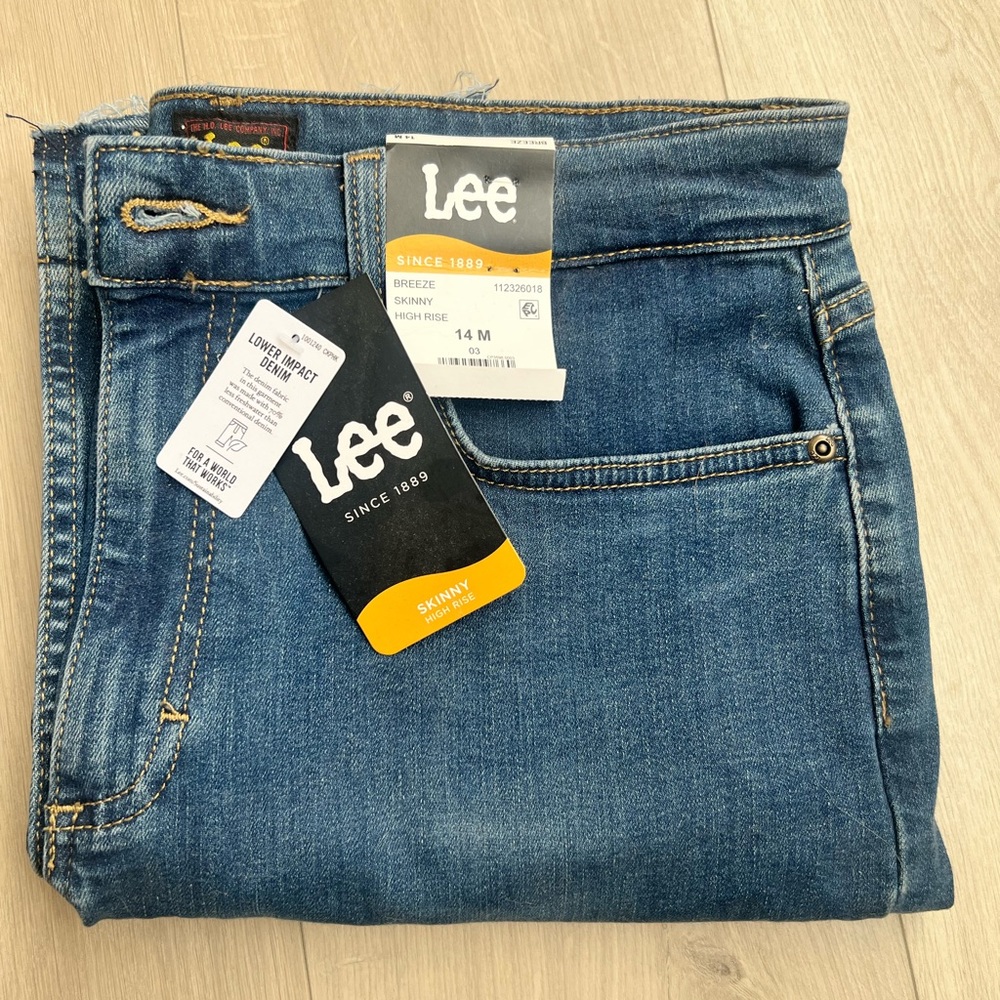 Women’s LEE high rise jeans